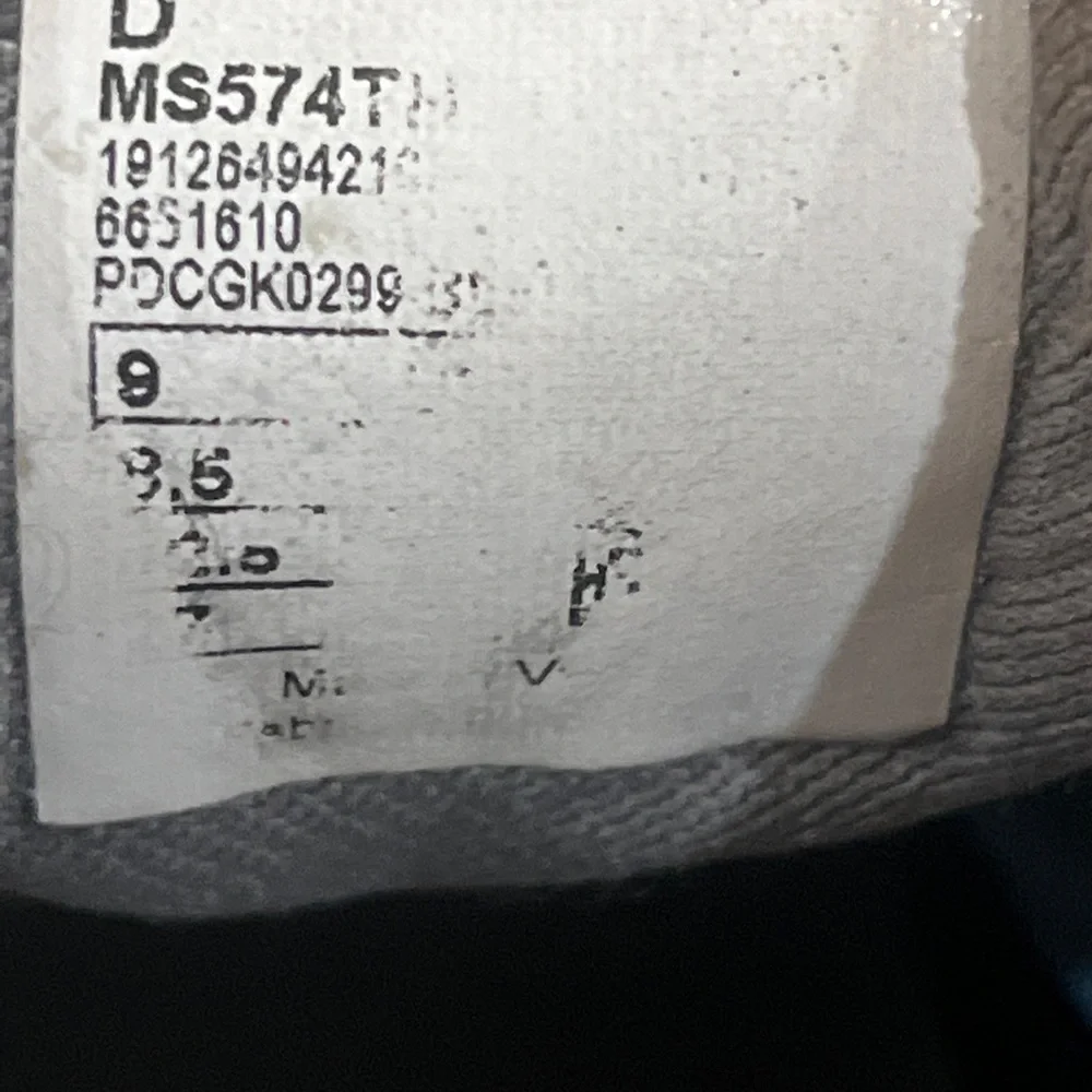 New Balance 574 Classic Size 9 Gray Blue Green  Multi Shoes - Picture 8 of 10